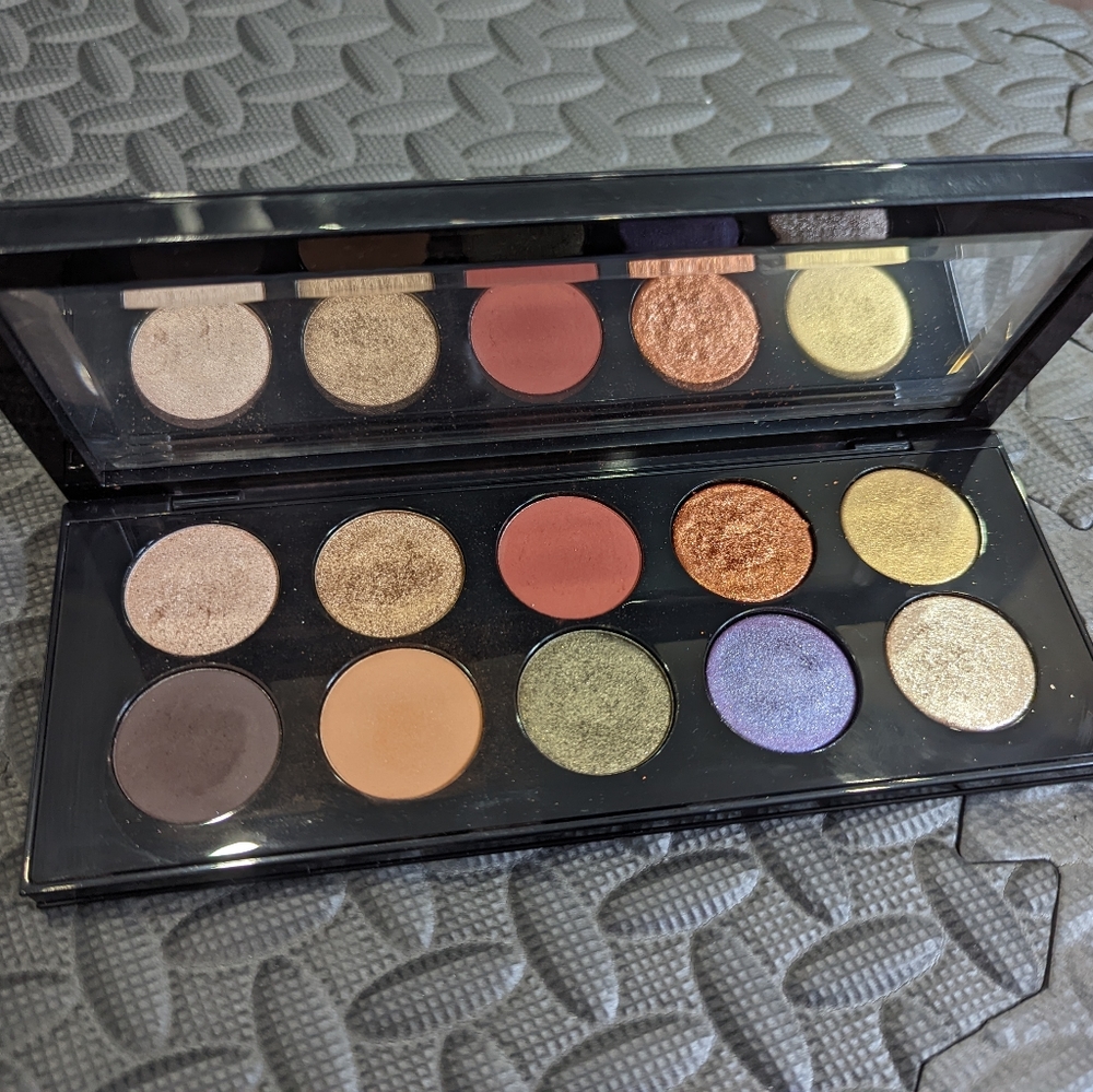 Pat McGrath Mothership VI Midnight Sun